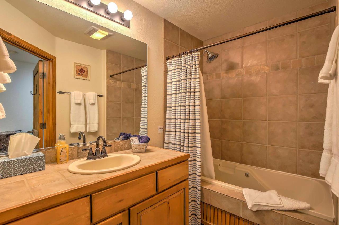 Breck Studio With Hot Tub Access, Walk To Main St! Брекънридж Екстериор снимка
